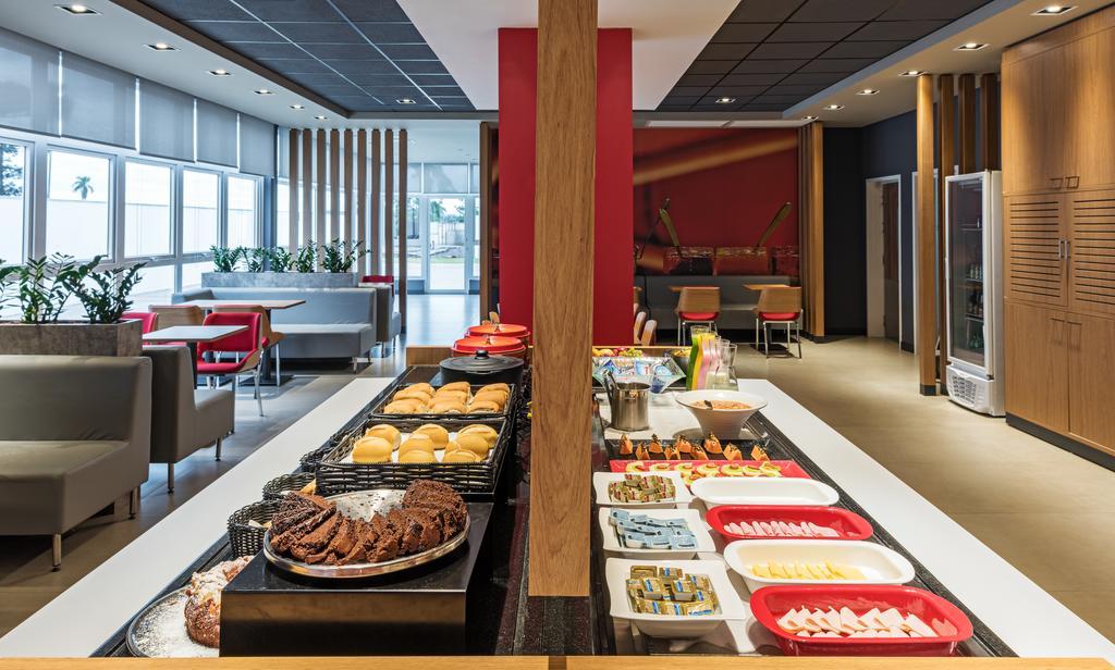Ibis Chapeco Hotel Ngoại thất bức ảnh